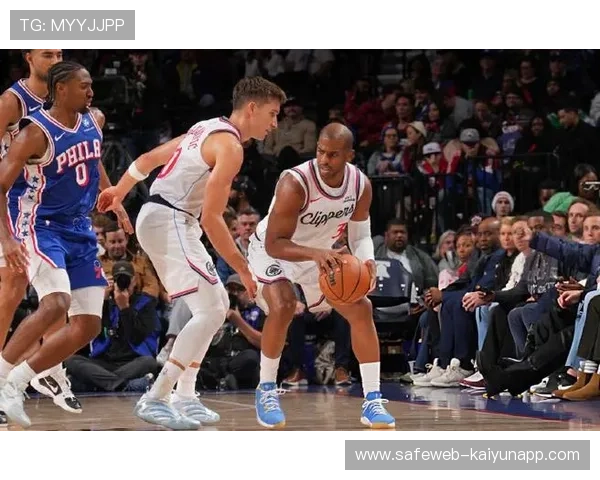 快船残阵客场击败76人 伦纳德单核带队展现防守韧性 快船残阵客场击败76人 伦纳德单核带队展现防守韧性