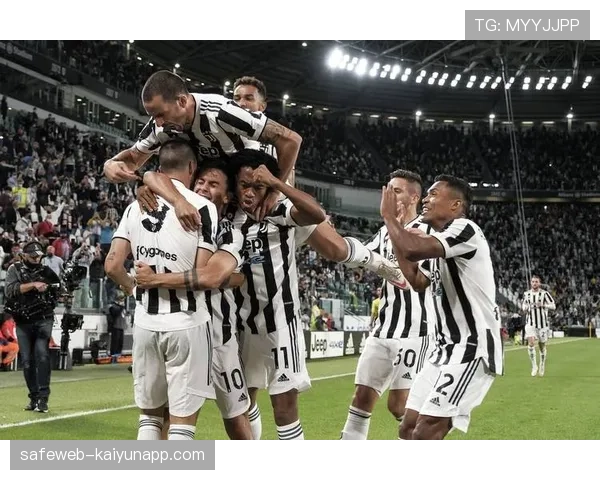 皇马边路进攻受阻 缺乏有效传中制造威胁