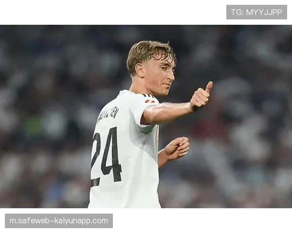 赫伊森7000万欧元中卫 皇马年轻后卫出球能力获豪门关注