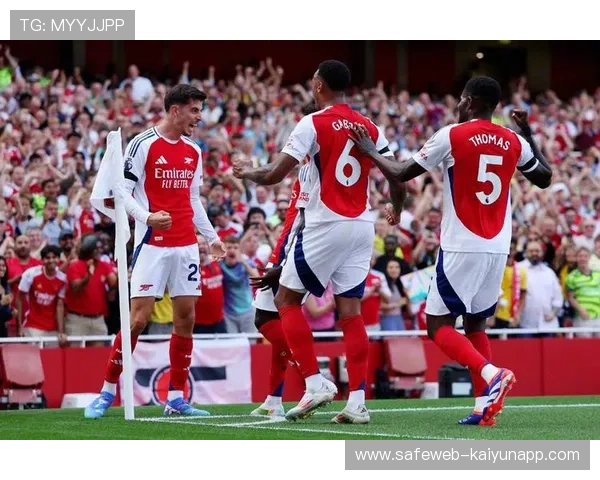 阿森纳八战全胜阵容零调整，阿尔特塔坚持固定首发框架